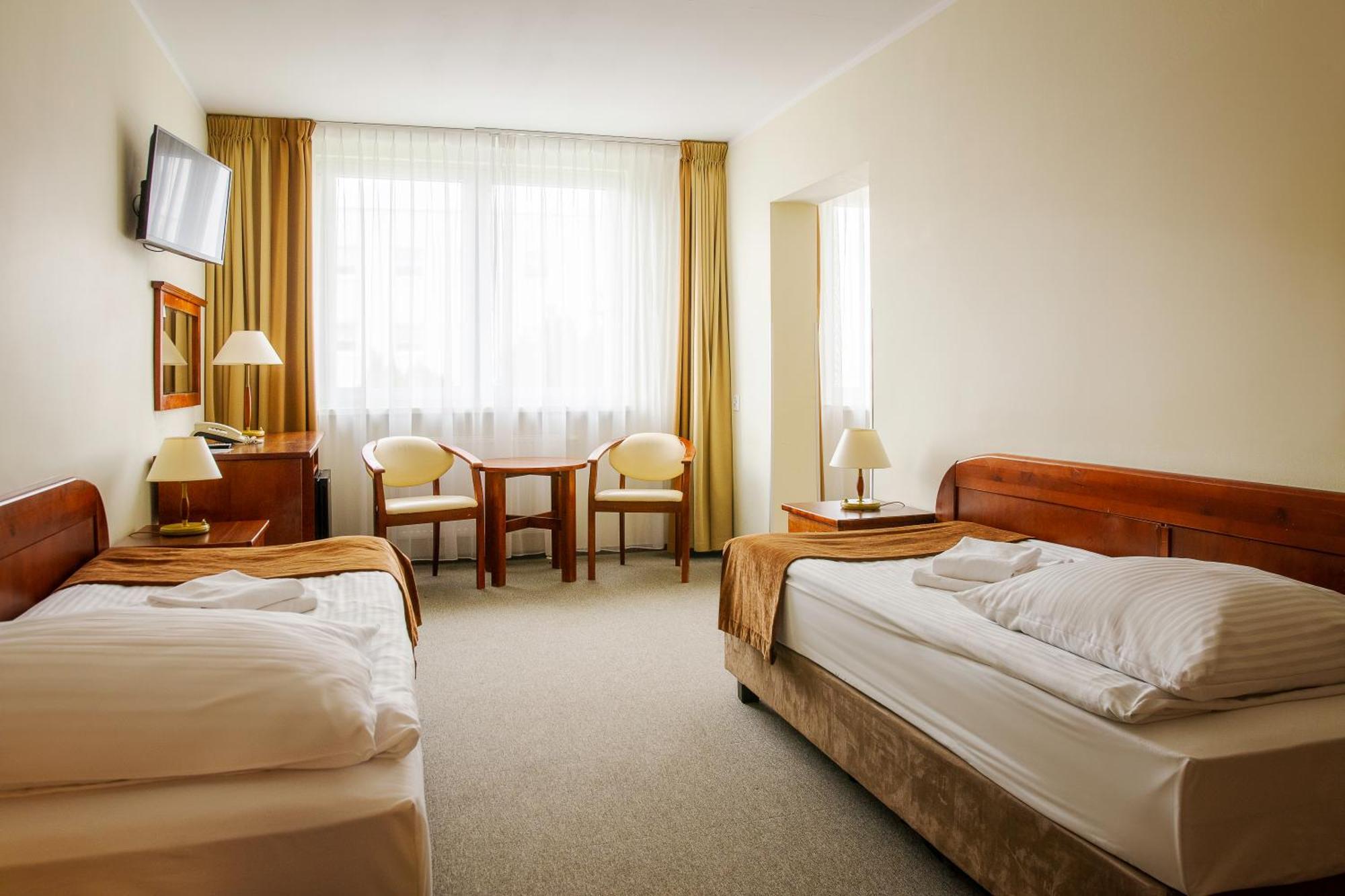 Hotel Zawisza Bydgoszcz Exterior photo