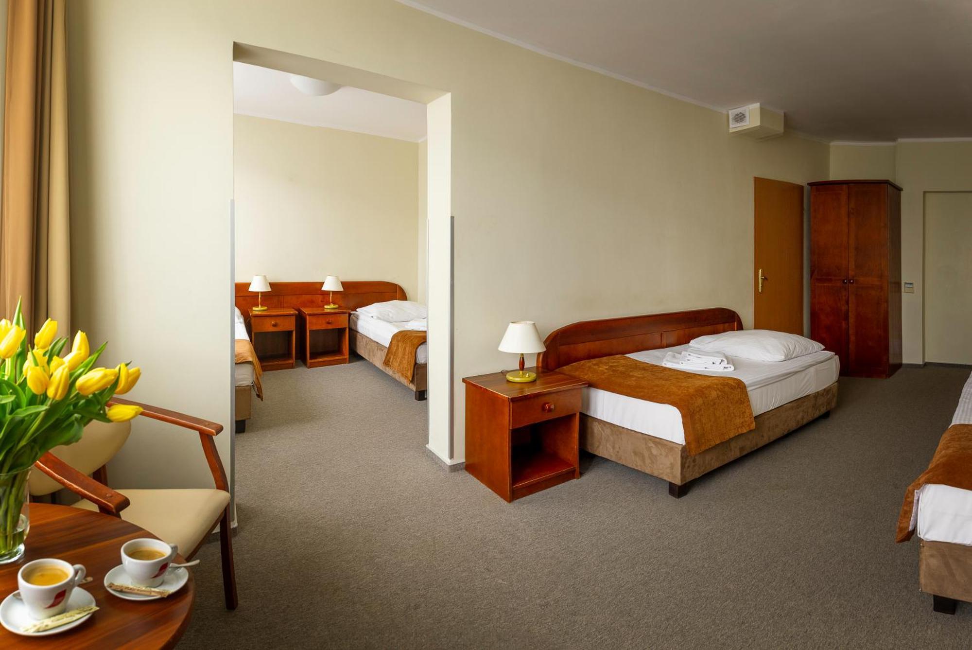 Hotel Zawisza Bydgoszcz Exterior photo